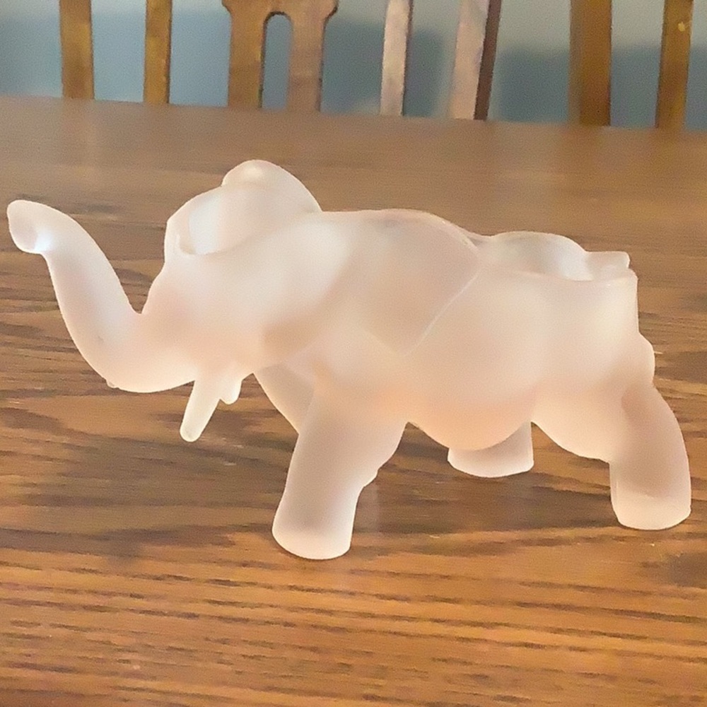 Vintage Elephant Trunk Up Trinket Box
